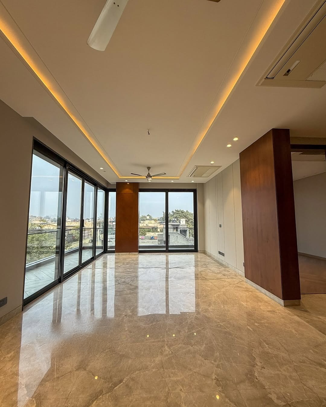 vasant_vihar_floor_sale3